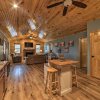 Отель Cozy Waverly Cabin w/ Fireplace & Deck!, фото 8