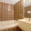 Отель Knights Inn Midland, ON, фото 10