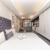 Отель Warm and Modern 1BD APT in CBD, фото 2