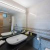 Отель Treebo Raj Premier, Indiranagar, фото 8