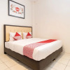 Отель Bakti Homestay By OYO Rooms, фото 6