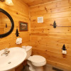 Отель Mountain Blessings - Four Bedroom Cabin, фото 5