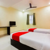 Отель OYO 40125 Srirama Hotels, Gachhibowli, фото 15