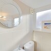 Отель Brighton Getaways - Brunswick Fab Pad, фото 22