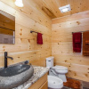 Отель Mountain-view Retreat W/ Hot Tub & Firepit 4 Bedroom Cabin, фото 5