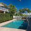 Отель Byron Bay Accom Unit 7 34 Kendall Street, Byron Bay - Kendall Beach Apartments, фото 6