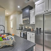 Отель Bright Amarillo Townhome Near Parks & Town!, фото 10