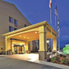 Отель La Quinta Inn & Suites Summersville / New River National Park, фото 1