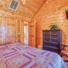 Отель Smoky Mountain Retreat - Five Bedroom Cabin, фото 16