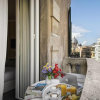 Отель Casa Franci Bed and Breakfast в Риме