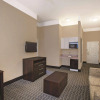 Отель La Quinta Inn & Suites by Wyndham Beaumont West, фото 6