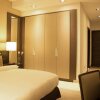 Отель Kin Plaza Arjaan By Rotana, фото 5