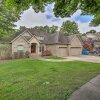 Отель Bentonville Home w/ Pool Table, 2 Mi to Downtown!, фото 17