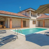 Отель Beautiful Home in Muline With Wifi and 4 Bedrooms, фото 16