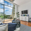 Отель QV Lovely Sunny 1-bedroom in CBD 1025, фото 10