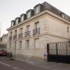 Отель Studio "L'Ermitage" Proche Chateau в Версале