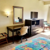 Отель Metro Inn & Suites, фото 23