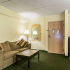 Отель Quality Suites Atlanta Airport East, фото 5