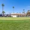 Отель Palm Desert Resorter Gated 3br/2ba Comm Pool/ Jacuzzi 3 Bedroom Home, фото 16