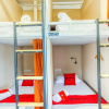 Отель Reddoorz Hostel Near Tugu Train Station, фото 13