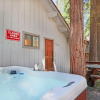 Отель Laird House - HOT Tub!, фото 9