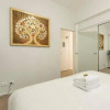 Отель Nest on Bourke☆Spa☆Large 60sqm!!☆Chinatown☆Free Tram☆, фото 1