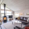 Отель 6 Person Holiday Home in Hvide Sande, фото 16