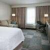 Отель Hampton Inn & Suites Mason City, фото 3