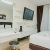 Отель Big And Cozy 4br at L'Avenue Apartment, фото 3