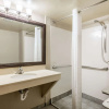 Отель Comfort Suites Austin Airport, фото 11