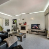 Отель Villa V5 With Private Pool and Games Room With Snooker, фото 10