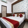 Отель OYO 16014 Hotel Perfect Palace, фото 5