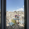 Отель Lo Scorcio suite con vista sui Sassi, фото 4