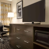 Отель La Quinta Inn by Wyndham Waldorf, фото 4