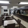 Отель Americas Best Value Inn & Suites Bismarck, фото 16