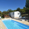 Отель Welcoming Holiday Home in Ugljane With Swimming Pool, фото 11