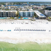 Отель Sea Oats 606 is a Gorgeous Gulf Front 3 BR - With Free Beach Service for 4 by Redawning, фото 14
