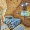Отель Resort Cabin w/ Fire Pit: Golf, Hike and Play!, фото 6