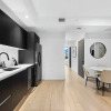 Отель Luxury Studio with City & Bay Views, фото 11