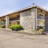 Отель Rodeway Inn, фото 1