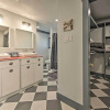 Отель Retro Updated Blanco Abode - Steps to Main Street!, фото 7