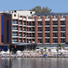 Отель Point Beach Hotel, фото 1