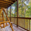Отель Er 247 â Legacy Lodge Great Location â Close To Town! 2 Bedroom Cabin by RedAwning, фото 4