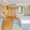 Отель Holiday Inn One Thousand Island Lake, an IHG Hotel, фото 4
