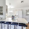 Отель Modern Estero Bay Beach House, 5 Minute Walk to Gulf, фото 18