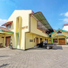 Отель SPOT ON 91356 Hotel Mustika 2 Syariah, фото 13