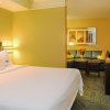 Отель SpringHill Suites Marriott Colorado Springs South, фото 3