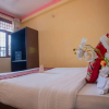 Отель Traveler's Holiday Inn, фото 32