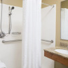 Отель Candlewood Suites La Crosse N, an IHG Hotel, фото 8