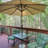 Отель Quaint Smoky Mountain Cabin - 4 Mi to Gatlinburg!, фото 20